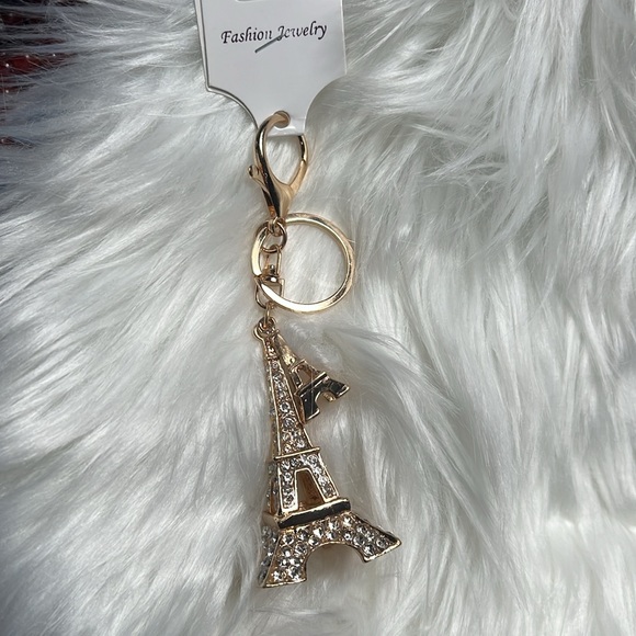 NEW❤️ Eiffel Tower Keychain with Sparkling Rhinestones - Picture 11 of 14